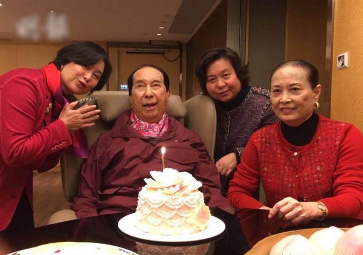 �������������������Ϊ��Ҫ���� ���ض���98�겻Ը�����������