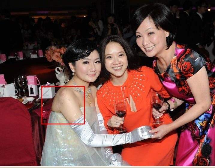 �μ�������ǰ��Ա�ͼƬ��Ŀ���� she�μ�����ô���˵����˶���Ǯ