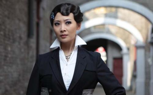 黄海波个人资料背景介绍 黄海波老婆曲姗姗个人资料简介