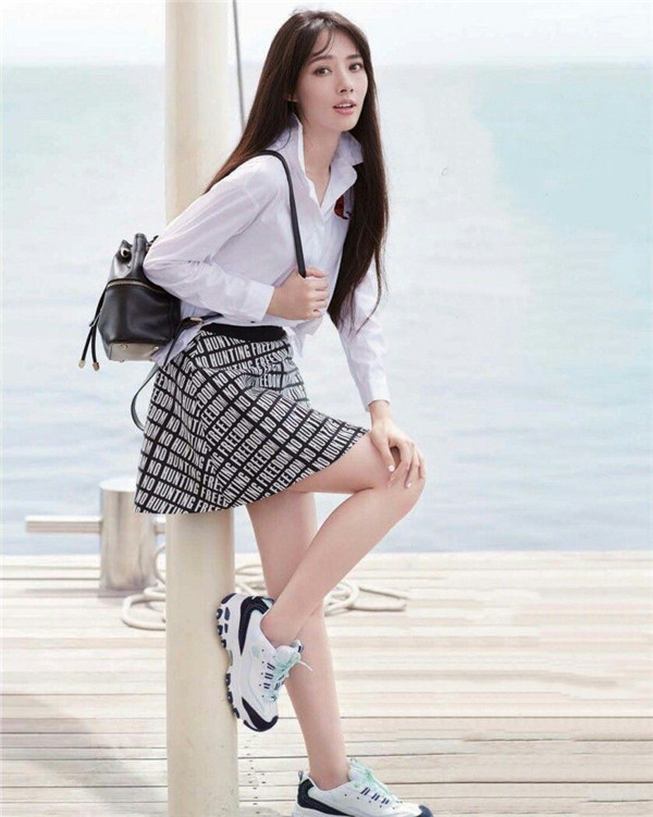 郭碧婷爸爸是做什么的 郭碧婷家里真的很有钱吗