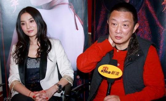 С�μ�Ϊʲô����鱻˭������ ����С�μ����β�Ϊ��֪�ĸ���ʷ