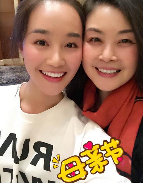 ��ӯӨ��ĸ����ѩ�򲻼� ��ѩ�����ĸ���˾���³���������ͼƬ