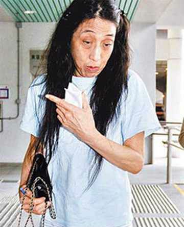 萧百成结了几次婚情史为何抛弃何超英 何超英女儿萧玟铮多大照片