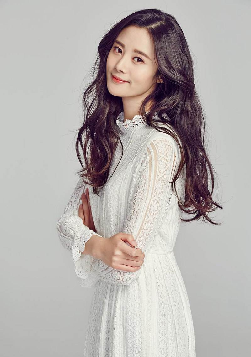 隋雨蒙琅琊榜欢乐颂剧照演过谁 隋雨蒙年龄多大了漂亮吗