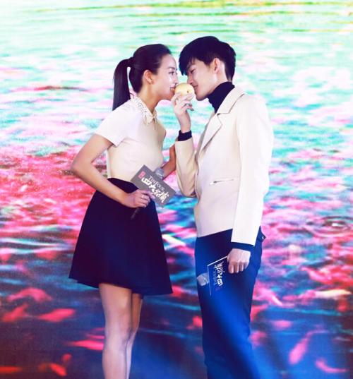 �ź����ž��������һ����ͬ�κ���������ʵ �ź��ž�帹�������