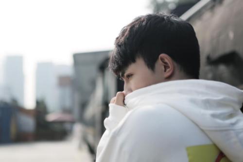 �߾���ү�ɾ�ʲô��ϵ������Ϊ���ַ� �ɾ���˭