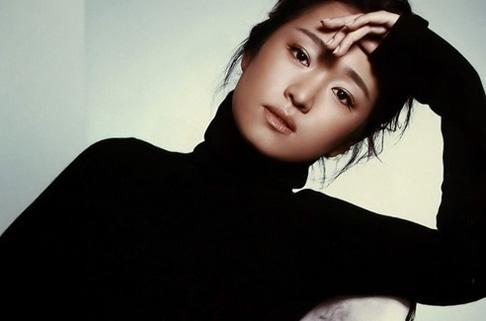 ������û��������Ů �����󷽳����ж��� �������ӵ���ʵ����Ƭ