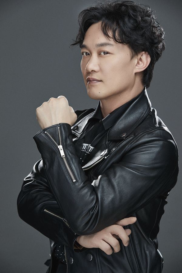 陈奕迅只有一个睾丸真的吗 陈奕迅不能生育为什么叫陈独睾图片