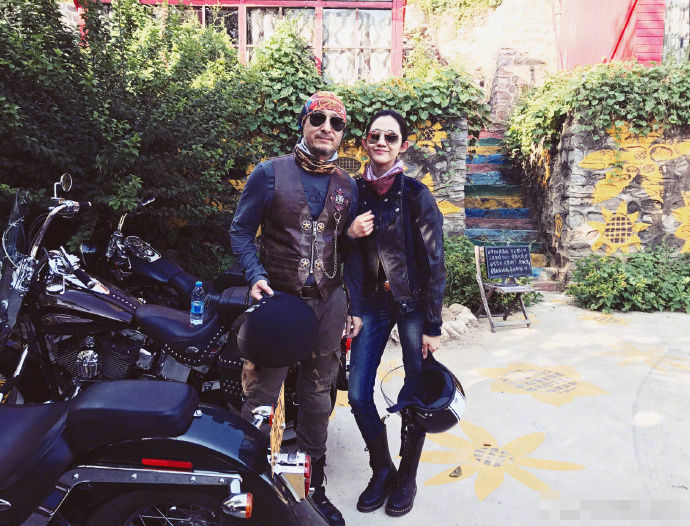 音乐人三宝结过几次婚前妻有几个情史 三宝为何娶万千惠是真爱吗