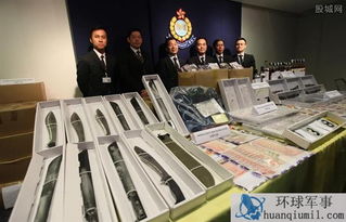 ��ۺڰ����ϻ������ϴ���˭������Ƭ ���ϻ�ͺ��ֵ�˭����