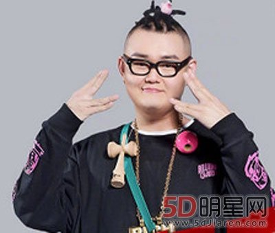 于嘉萌到底什么来头身份个人资料背景介绍 家里很有钱是富二代吗