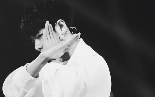 Ϊʲô˵Фս�̲��������ins��Ϣ������ Фս��ͥסַ��������