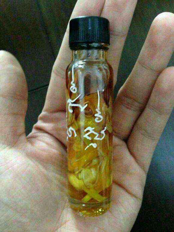 ɱ���������н�ͷ����Ȼ�����ʵ���̵� ��ͷ���͹����ĸ�������