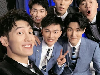 王晰说周深娘是真的吗为什么取关周深 王晰周深粉丝互撕始末揭秘