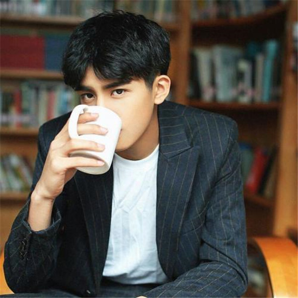 ������Ϊʲô��������� �����������ع��й�����Ů������ʷ���