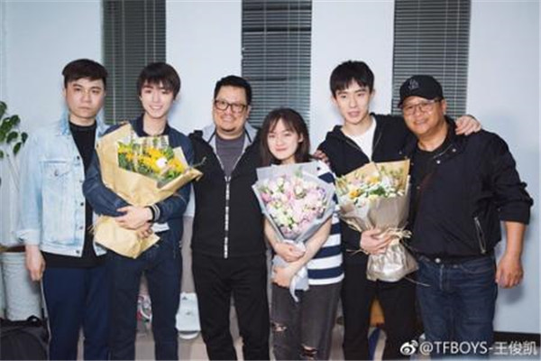 ����Ʋ����������ܾ�������Ϸ ������������п�����һ�������