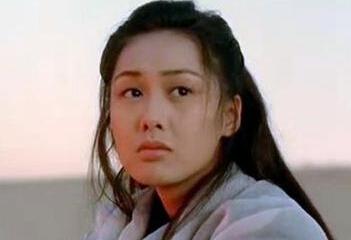 朱茵为啥喜欢黄贯中怎么追到朱茵的 黄贯中朱茵无性婚姻怎么回事