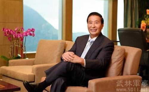 ���׻�����γ���ʲô��ϵ ��γ�һֱѹ�����׻�����ʲôì��