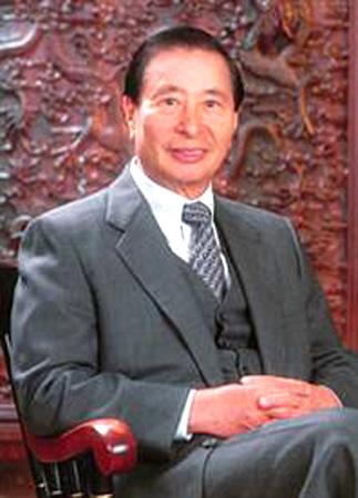 ���׻�����γ���ʲô��ϵ ��γ�һֱѹ�����׻�����ʲôì��