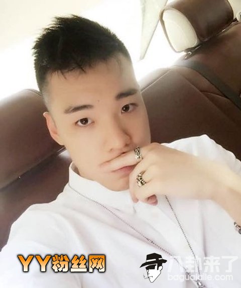 �ǳ�����Ԭ�����������߸������ϱ���ְҵ������ż��׼������Ů��