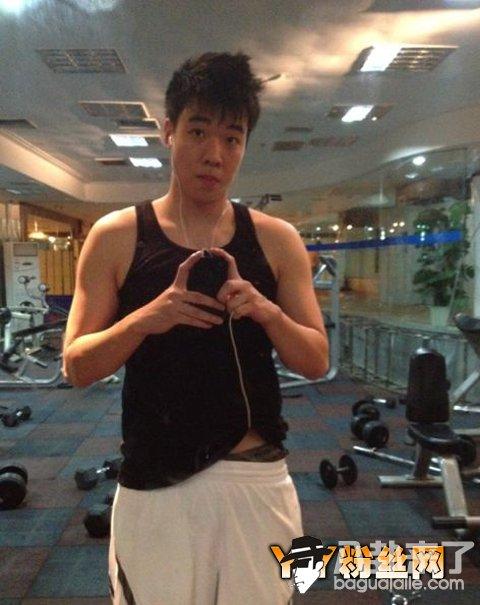 �ǳ�����Ԭ�����������߸������ϱ���ְҵ������ż��׼������Ů��