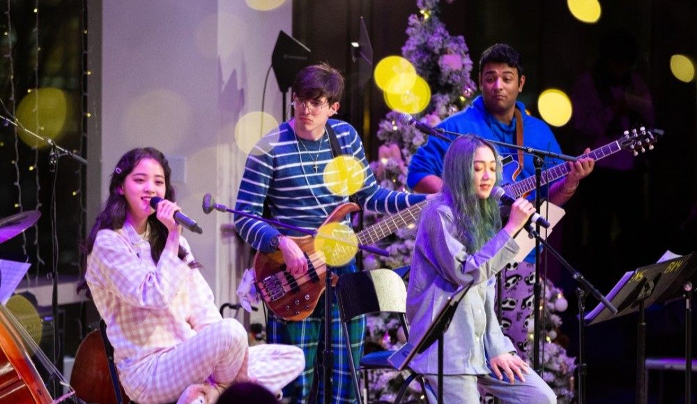 ϣ������.�߸��������ǻ�Ѫ�� ϣ�������߼�ͥ������ĸ�Ǹ�ʲô��