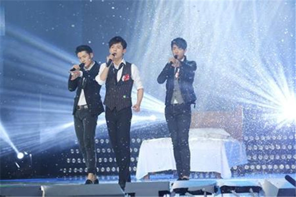 Фս��΢������ô�ڵ���� ΪʲôФս�������ת������俶�