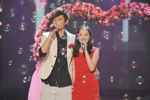 ��Сͮ�����Ǹ����ǰŮ����˭ �̵���Сͮ��Ϊ��֪������Ů��