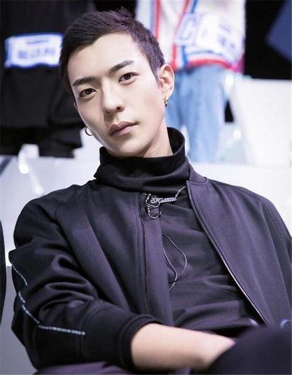 尤长靖多大了南艺什么专业毕业了吗 尤长靖有没有女朋友八卦开扒