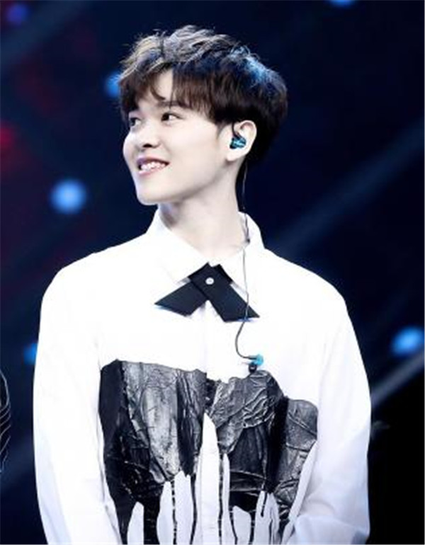 尤长靖多大了南艺什么专业毕业了吗 尤长靖有没有女朋友八卦开扒