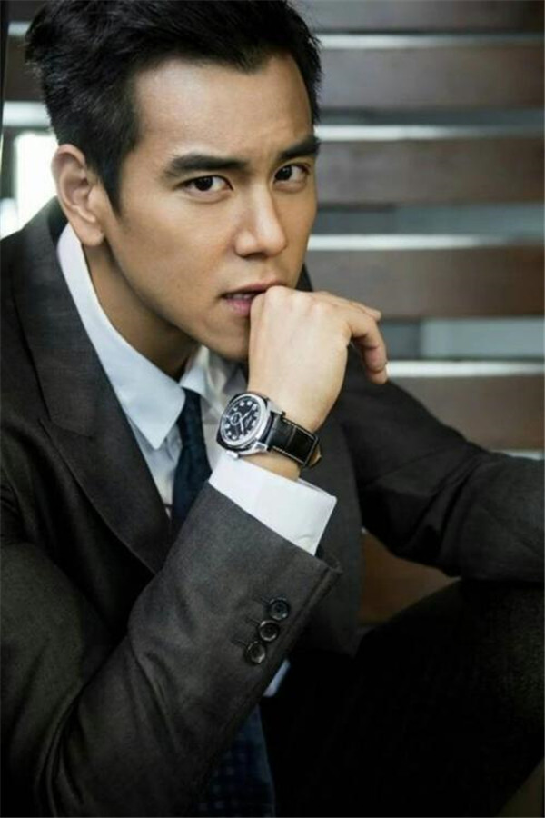 �����������ǵذ�����ǰ��Ա���Ƭ �������°���ô��ô�������