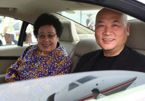 ��������˻�ʷ�й����λ�����һ��������Ƭ ������Ķ��Ӷ����