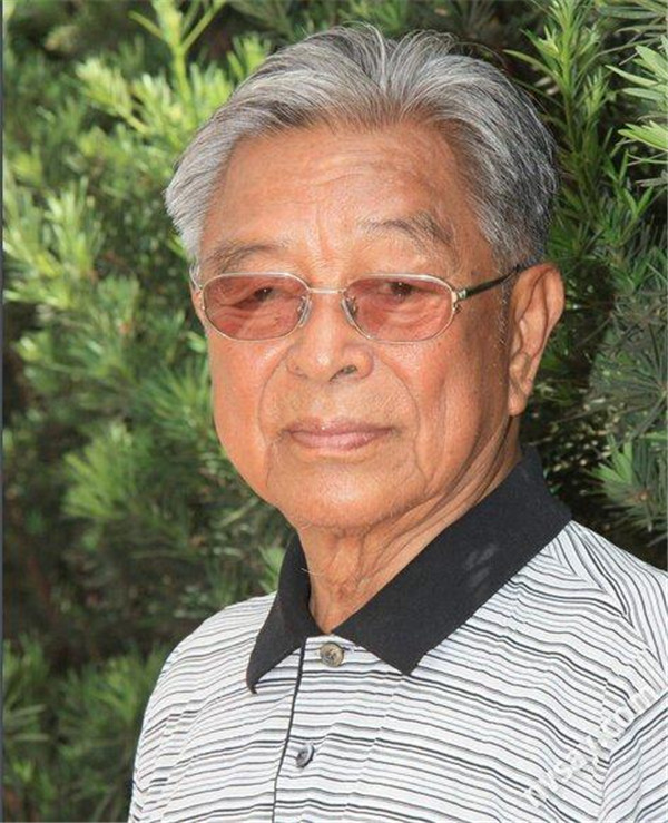 褚时健女儿为什么自杀死的经过图片 褚时健女儿遗书内容死时多大