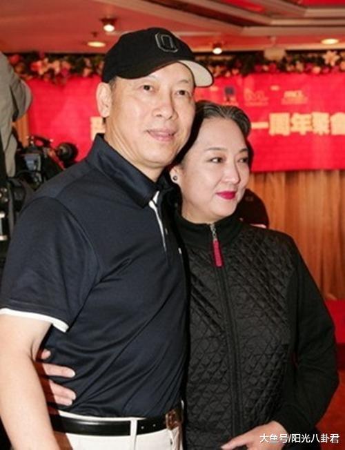 ������������������Ƭ������ʷ�ع� ����֣�����������ǹ�ϵ����