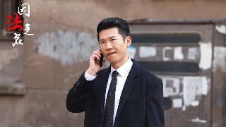 ������˭���Ӹ������ϸ�ĸ������˭ ���縸�������֦���ɷ���˭