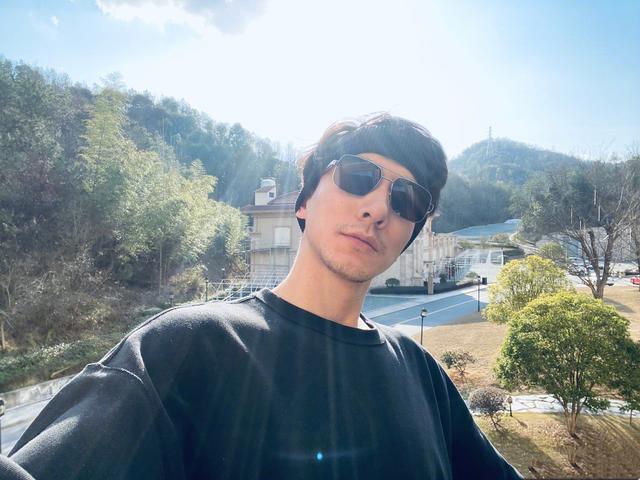 �����ٱ��ɼ����Ϊǰ�������ع� �����״λ�Ӧ��������Ļ����