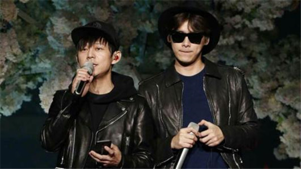 ���׷�ͺ������ַ����Ժ����Ͽ챾 ����ȡ�����׷���ʲôì��