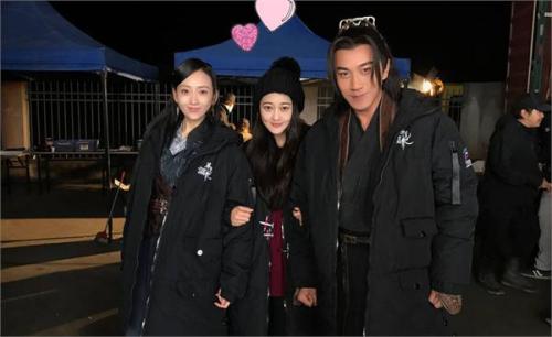 ��������Ÿ����������� ��Ÿ�������籾���¼�֮������ϵ��