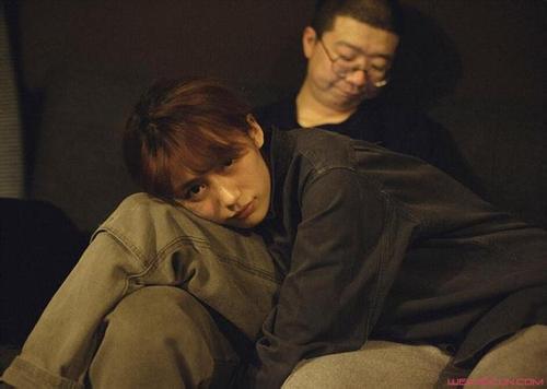 �Ů���Ѻ�β����ʵ����΢���������ϱ�����Ƥ Ϊ�λ�ϲ���