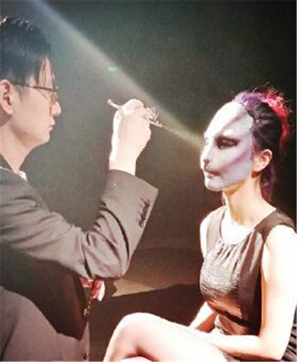 �ǳ�����xŮ����˭��Ƭ��һ��ǣ�� �ǳ���������诽���������ع�