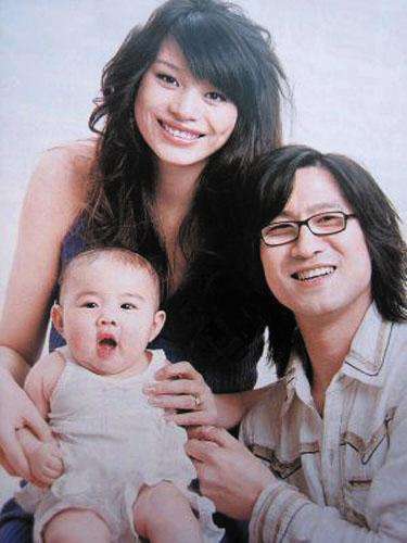 汪峰三个前妻分别是谁资料 汪峰前妻葛荟婕现任丈夫是谁照片资料