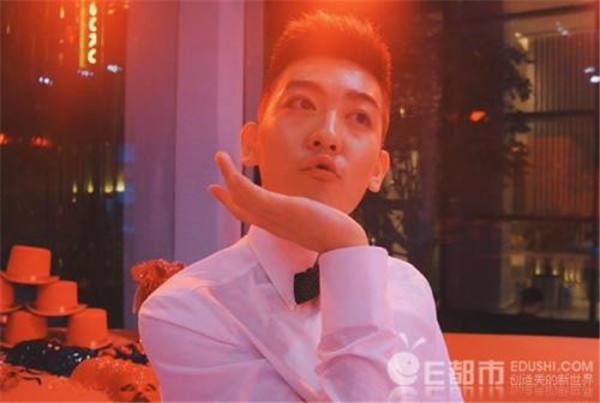 ����Ϊʲô��ǩ��˼�� ��˼��Ϊʲô�д��������������������˭