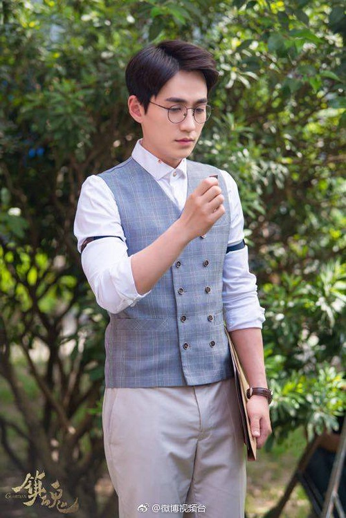 ��һ�����಻�Ϳ�����ȱ������ͷ���С ��һ�����߾���û180