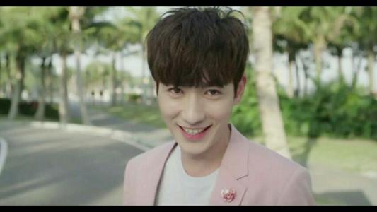 ��һ�����಻�Ϳ�����ȱ������ͷ���С ��һ�����߾���û180