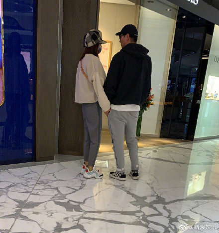 ���������ӿܾ�Ϊ�����ԭ�������������� ��������Ů����˭ͼƬ