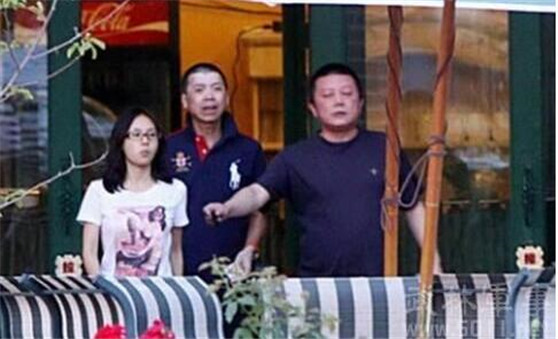 ��˷������ʲô��ϵ��Ƥ��ô��ʶ��Ϊɶ���� �����Ķ�����˭��