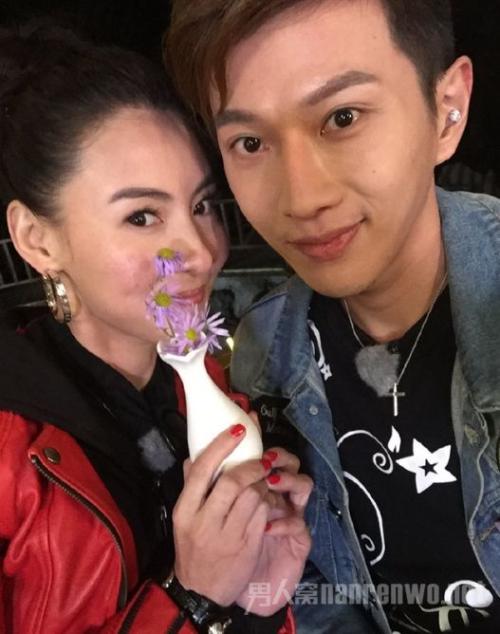 张柏芝和何孟怀是真的吗结婚照 怎么认识的相差几岁男方家庭情况
