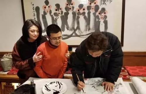 ��������������Ϲ���˭Ϊʲôû�к��� �������������ʲô��ϵ