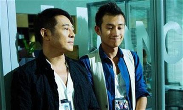 �����������ܵĶ�����ʲô��ϵ �������м��������ĸ�Ů��ͼƬ��