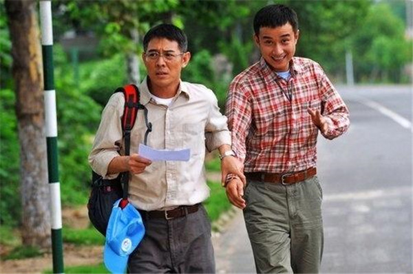 �����������ܵĶ�����ʲô��ϵ �������м��������ĸ�Ů��ͼƬ��